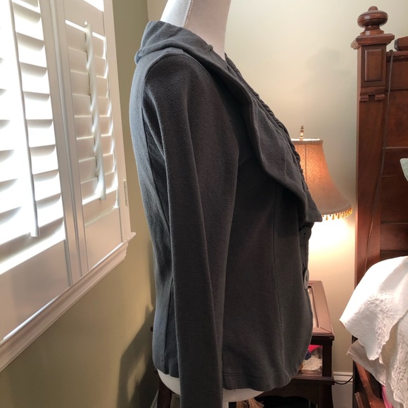 Adorable Chalet short cropped jacket - Picture 3 of 7